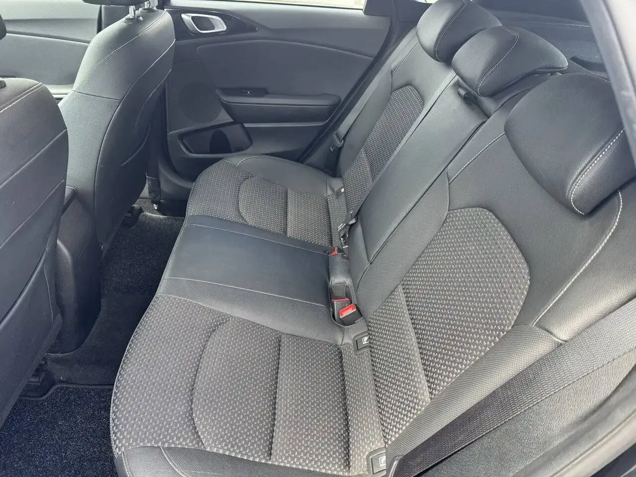 Kia Ceed / cee'd - 19