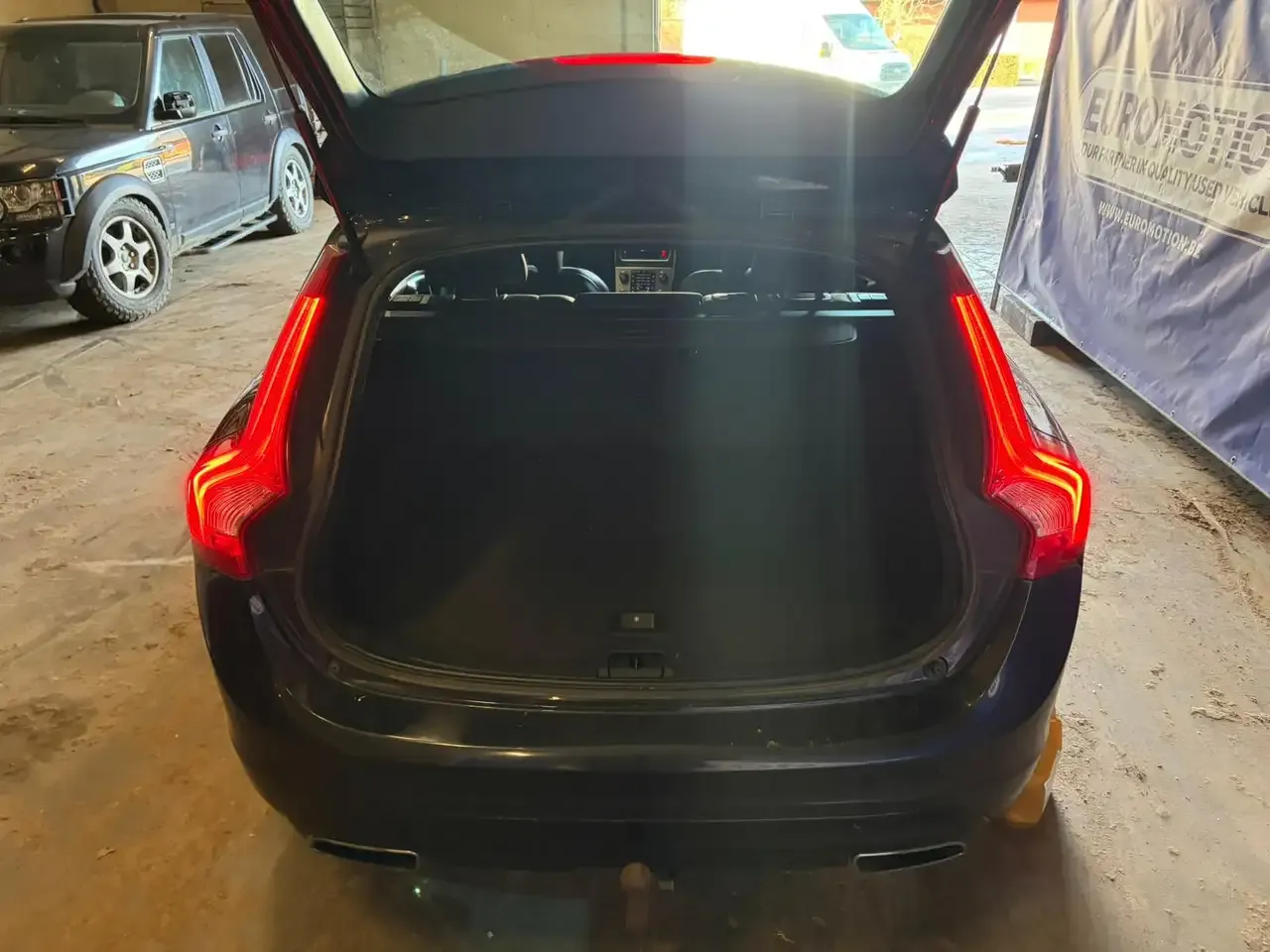 Volvo V60 - 16