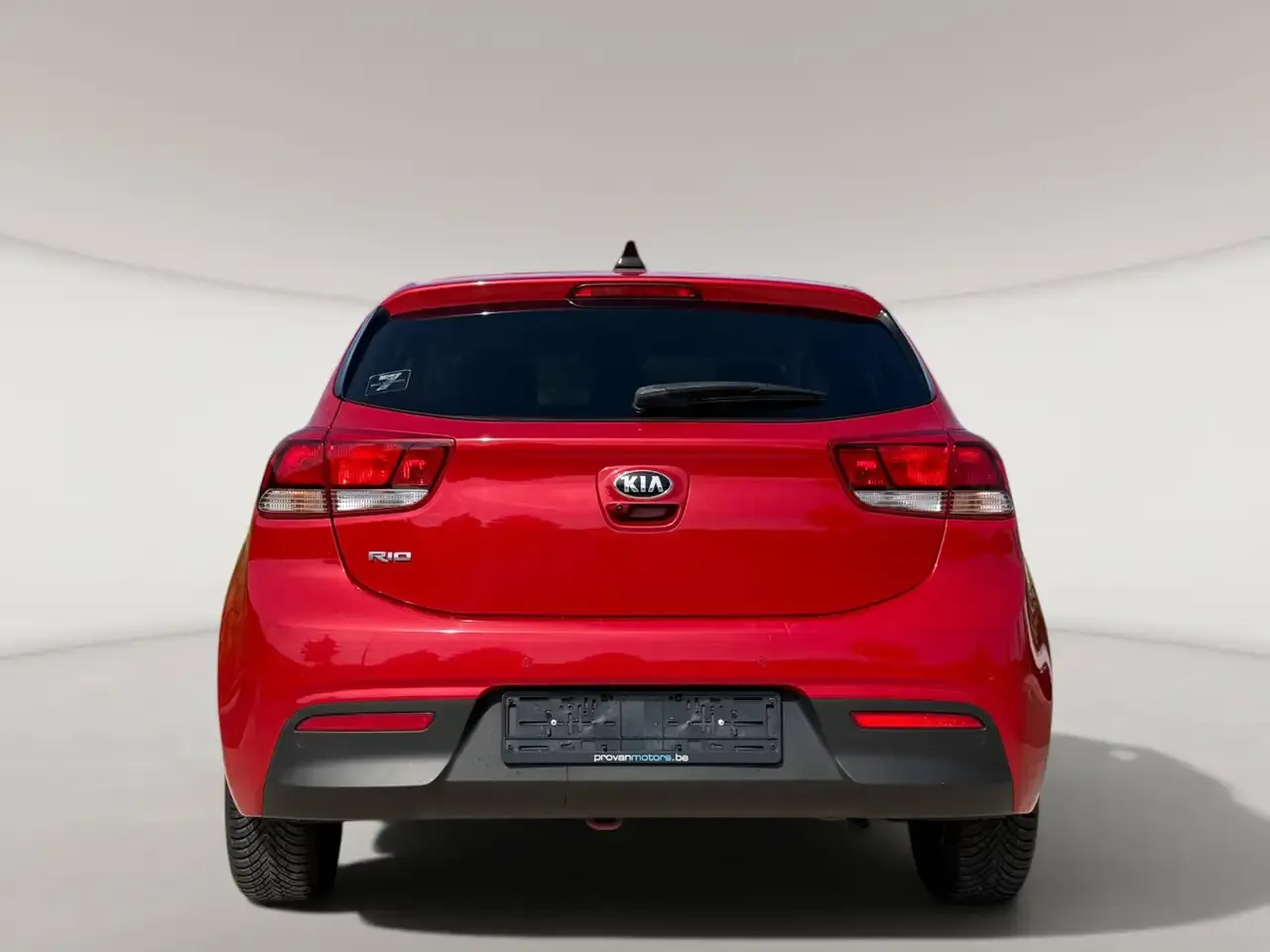 Kia Rio - 5