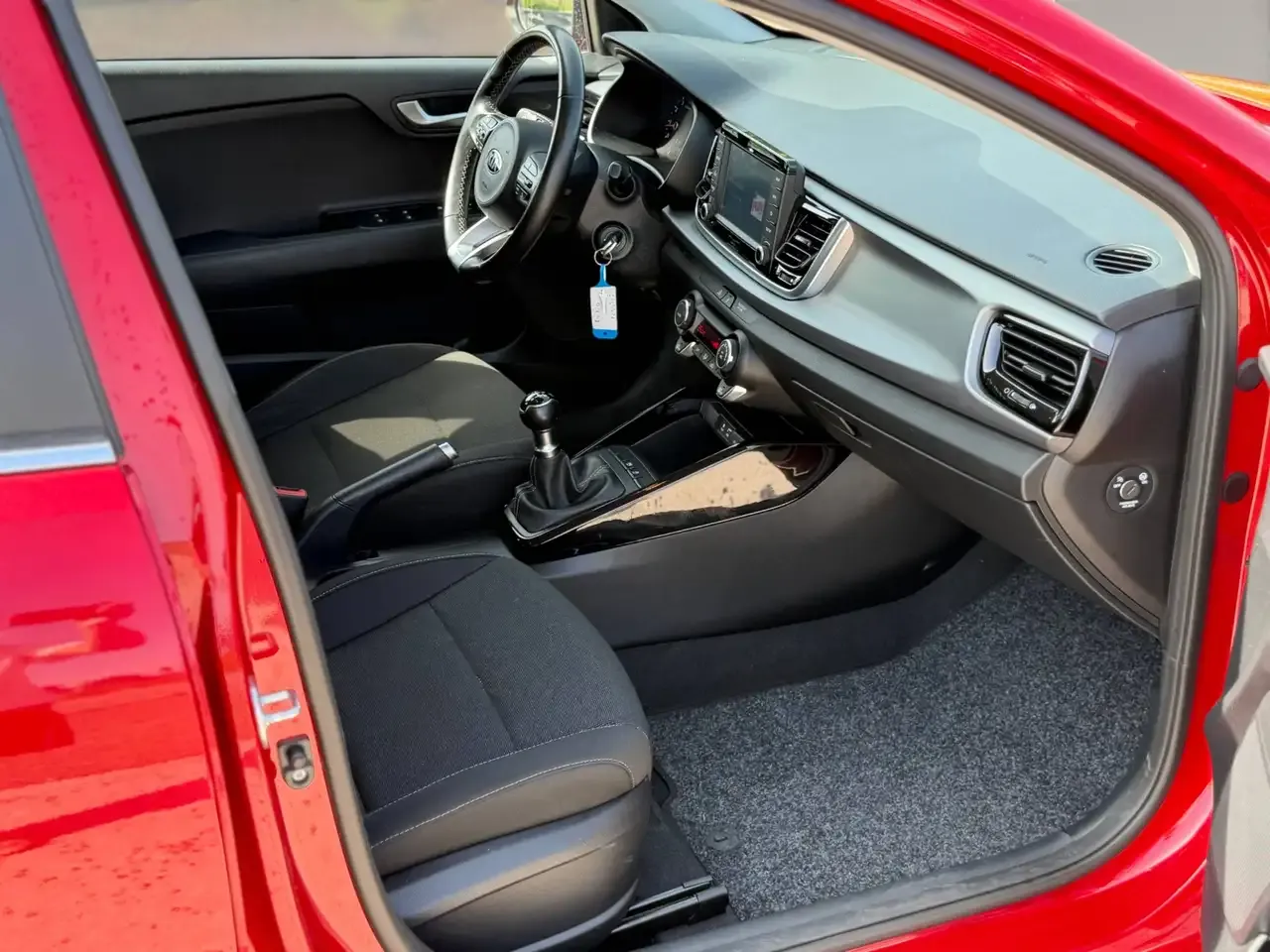 Kia Rio - 8