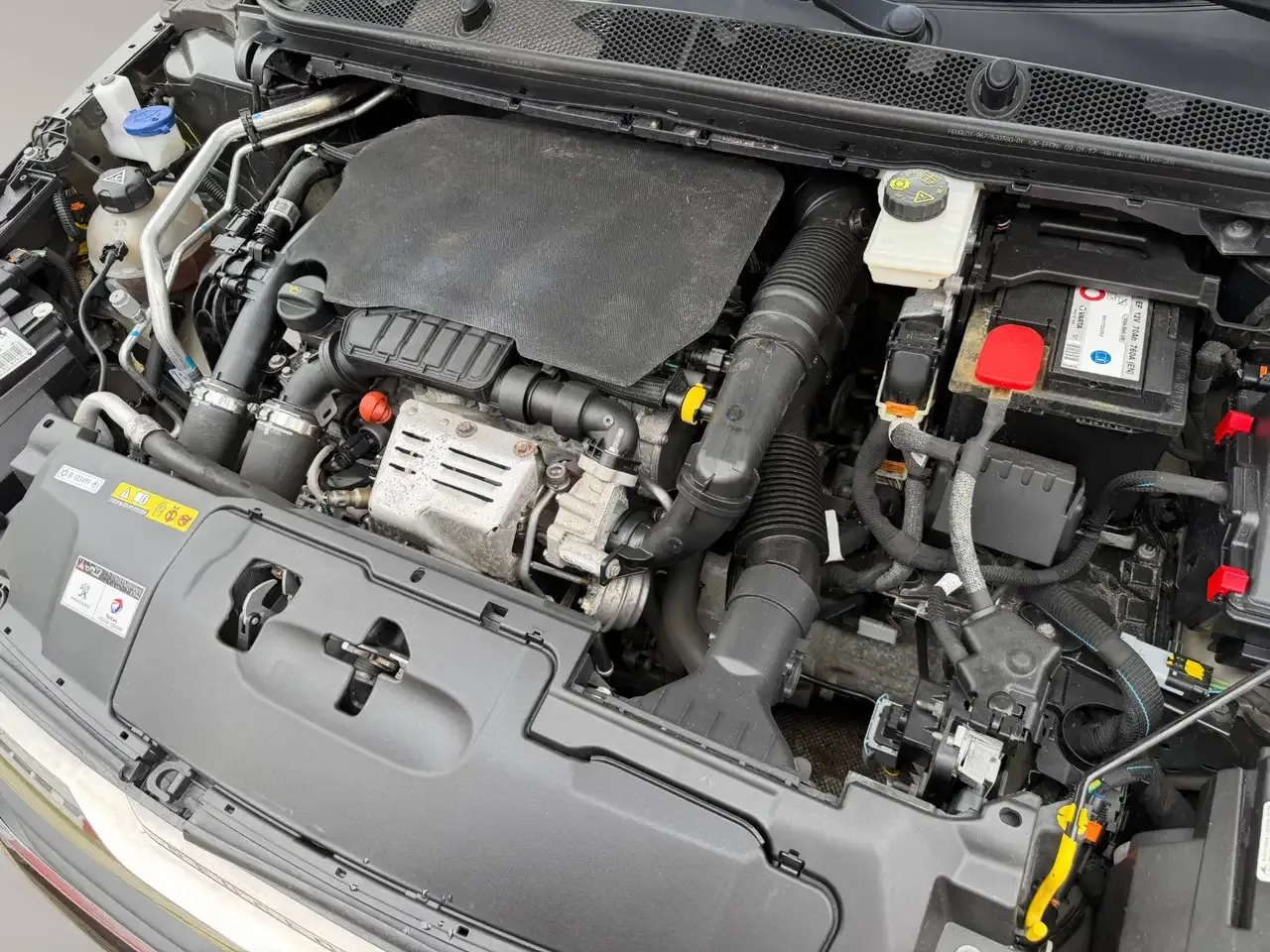 Peugeot 308 - 11