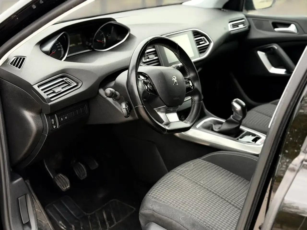 Peugeot 308 - 7