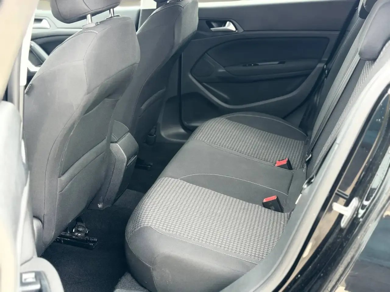 Peugeot 308 - 10