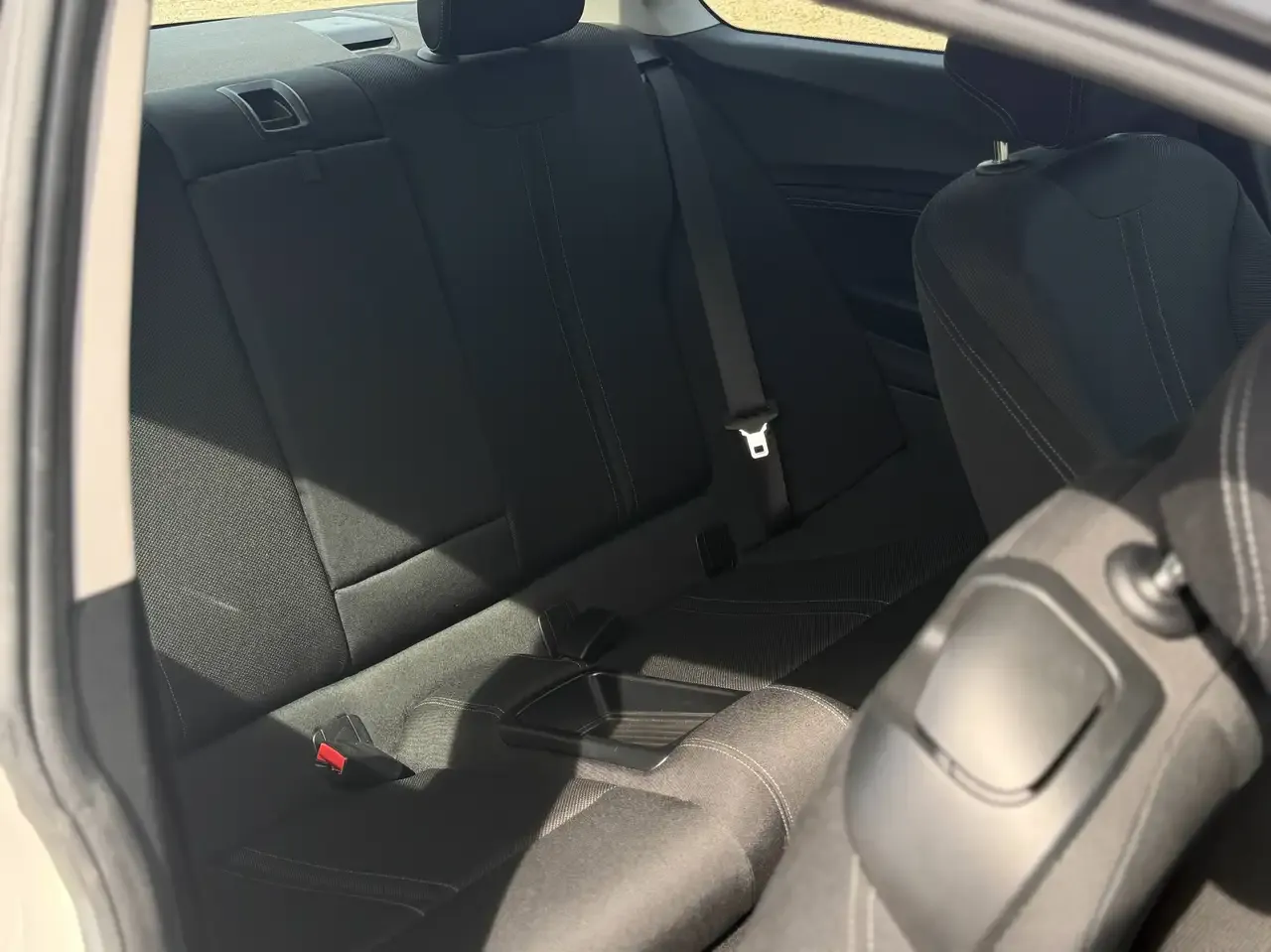 BMW 218 - 12