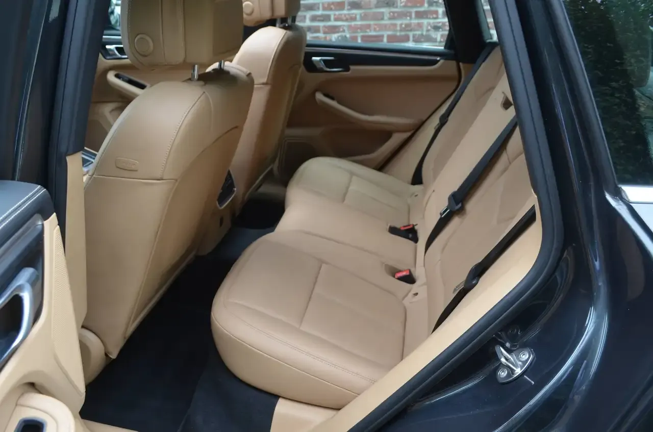 Porsche Macan - 15