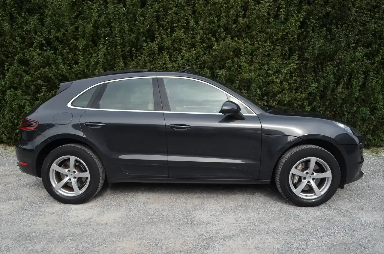 Porsche Macan - 5