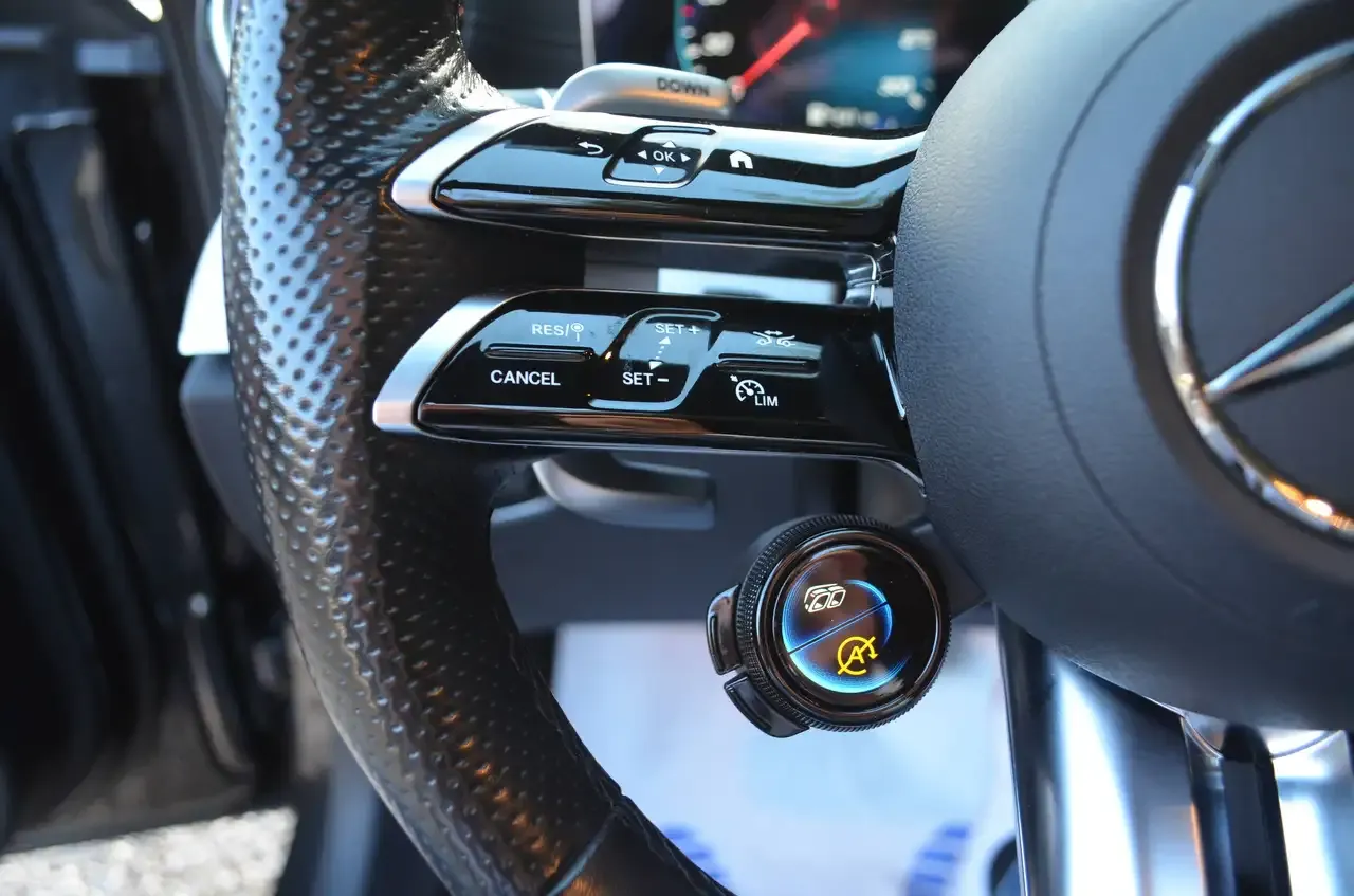 Mercedes-Benz E 53 AMG - 12