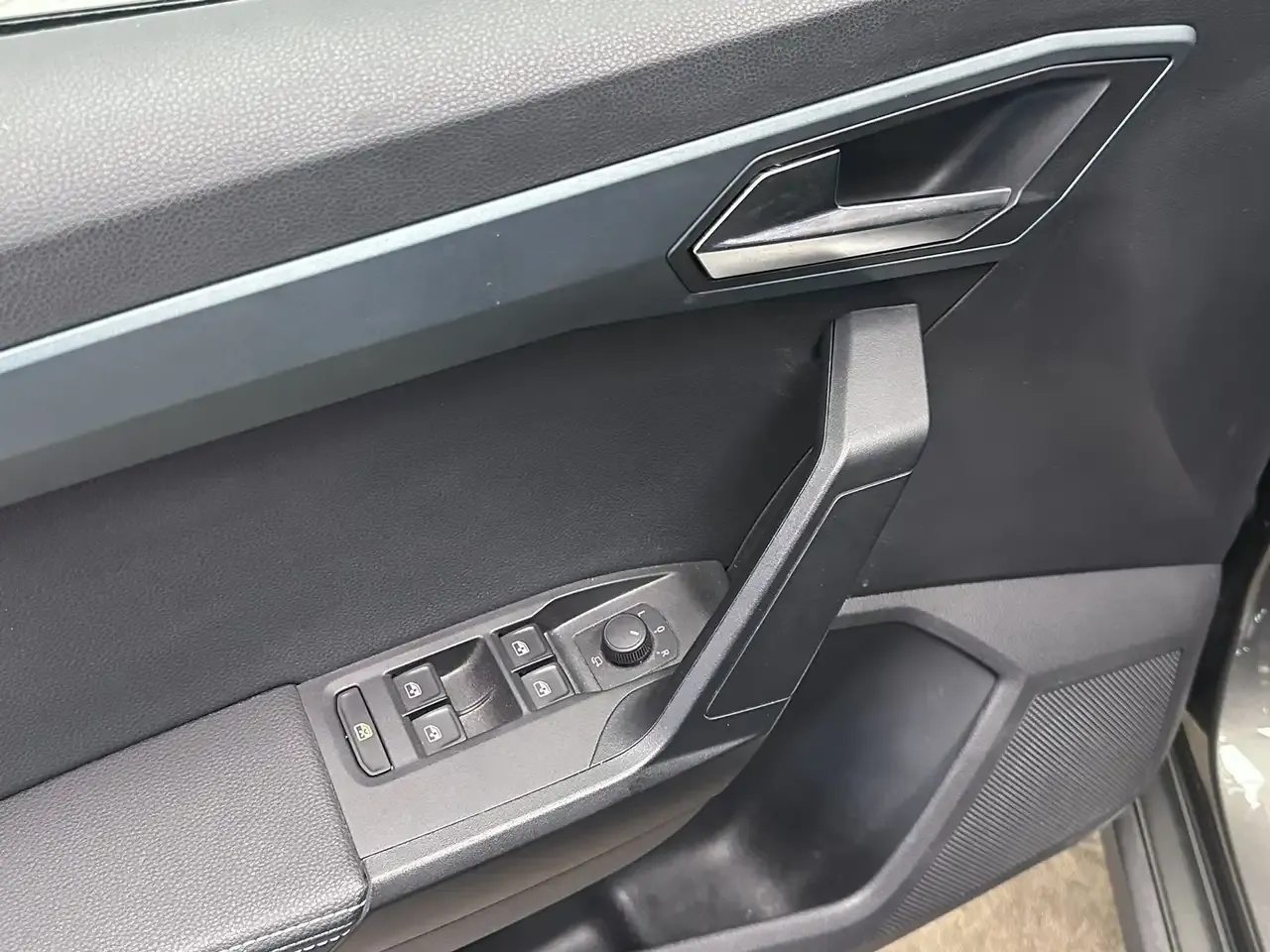 SEAT Arona - 18