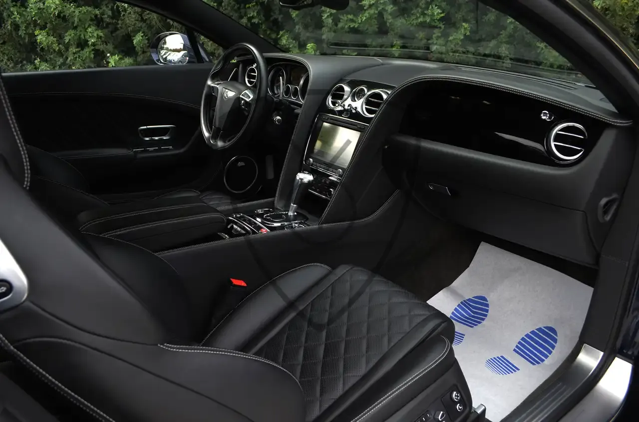 Bentley Continental - 10