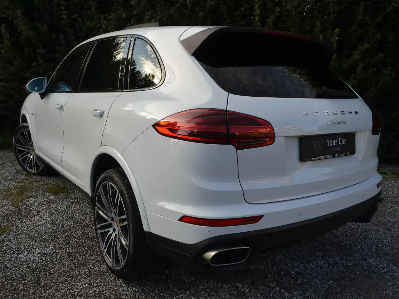 Porsche Cayenne - 12
