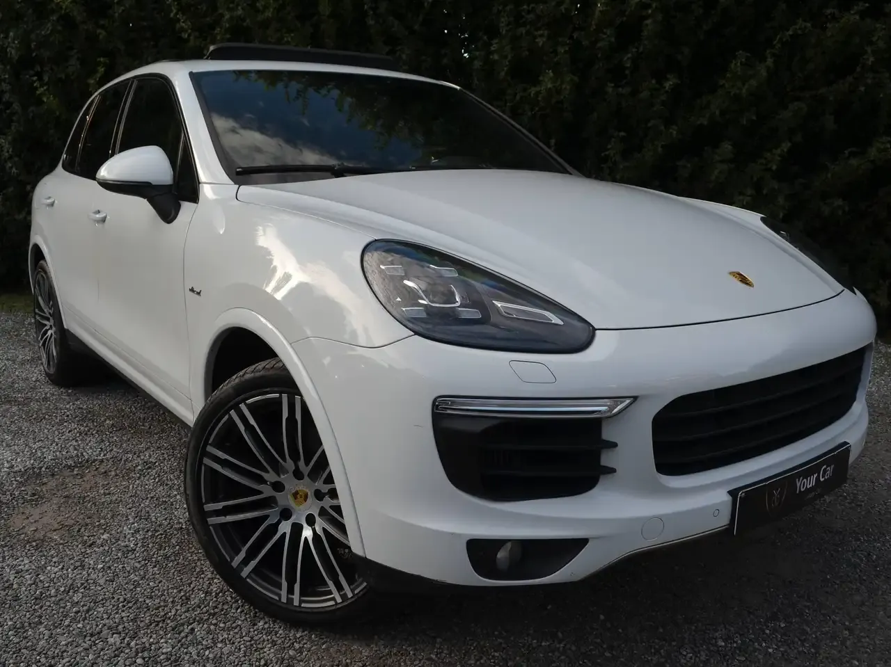 Porsche Cayenne - 25