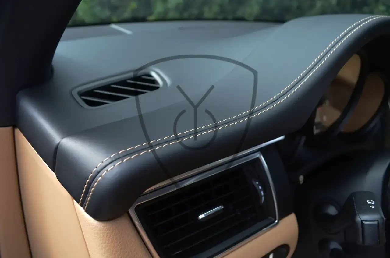 Porsche Macan - 12