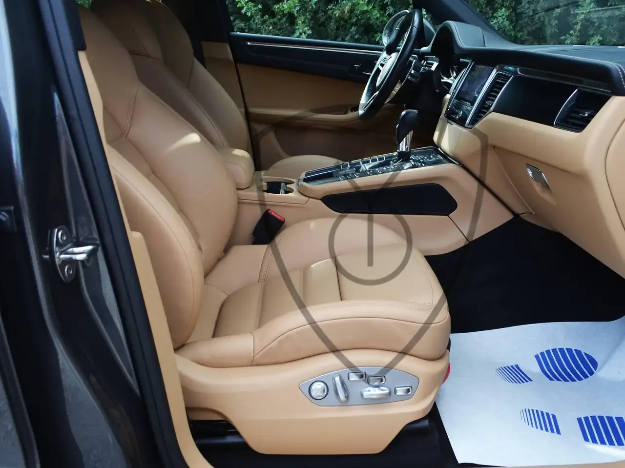 Porsche Macan - 19