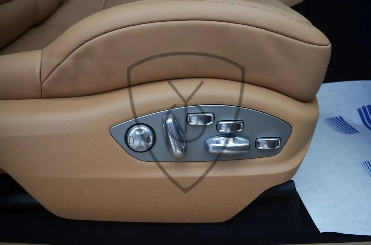 Porsche Macan - 20