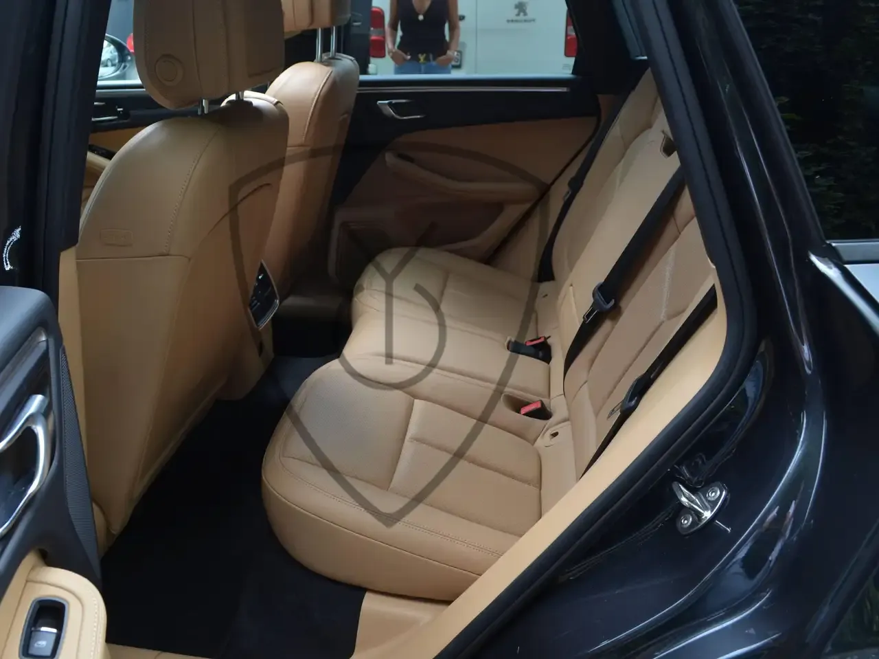 Porsche Macan - 14