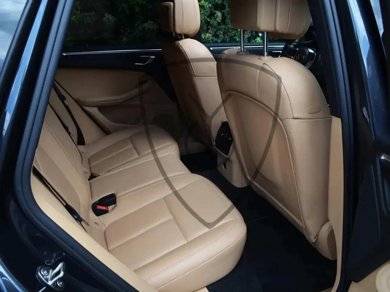 Porsche Macan - 15