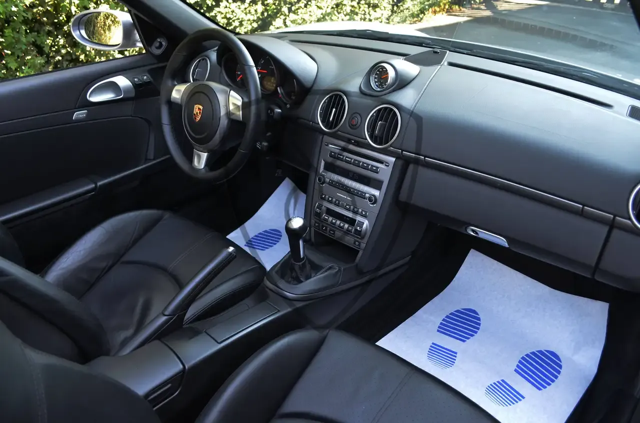 Porsche Boxster - 17