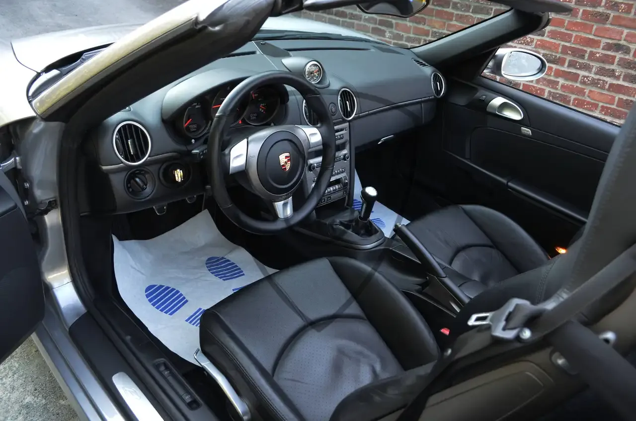 Porsche Boxster - 20