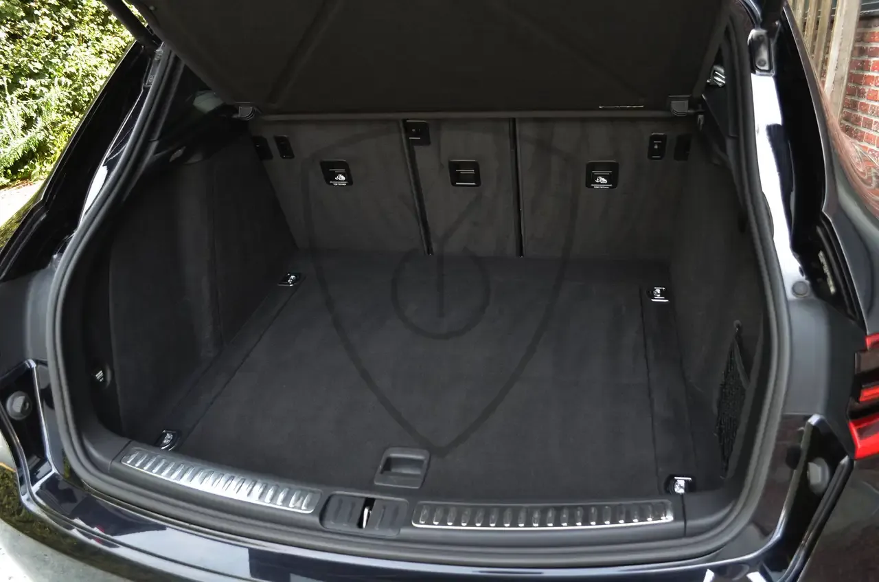 Porsche Macan - 17