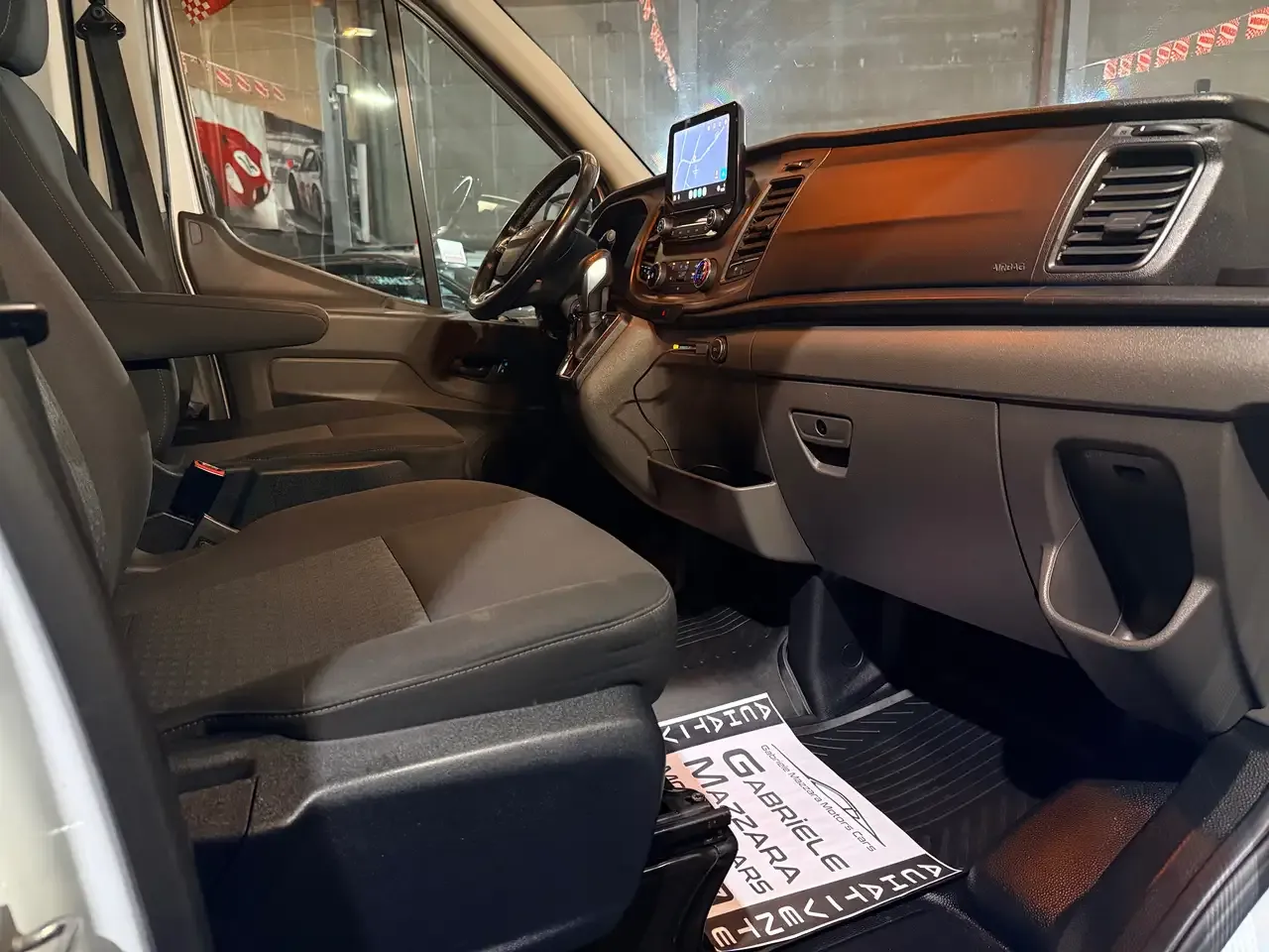 Ford Transit - 13