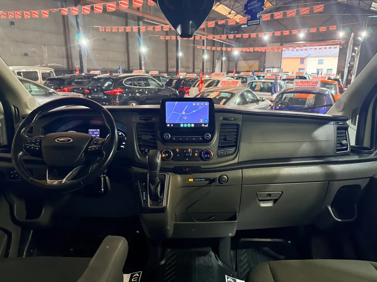 Ford Transit - 21