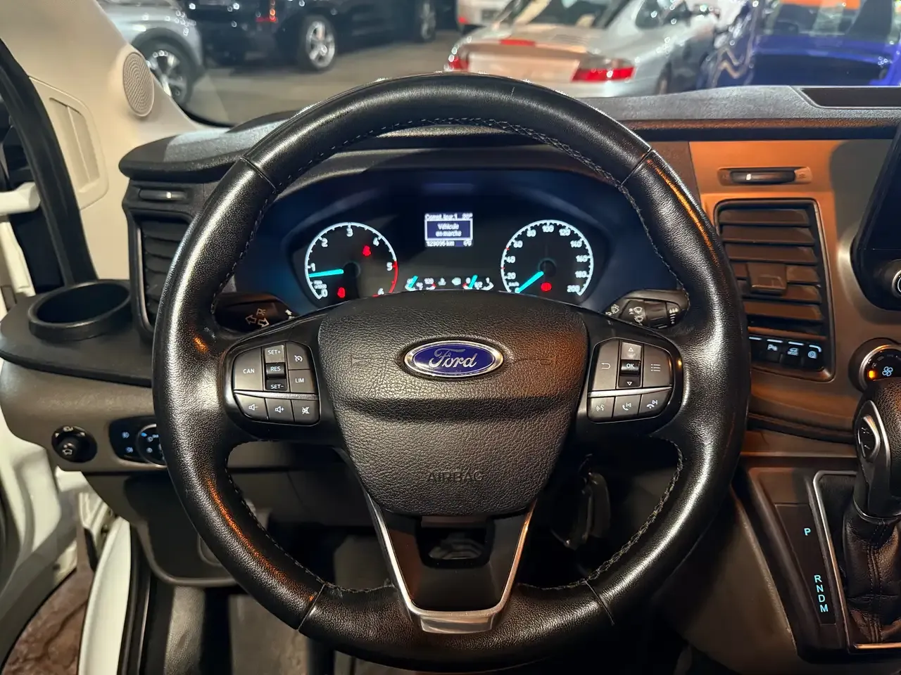 Ford Transit - 31