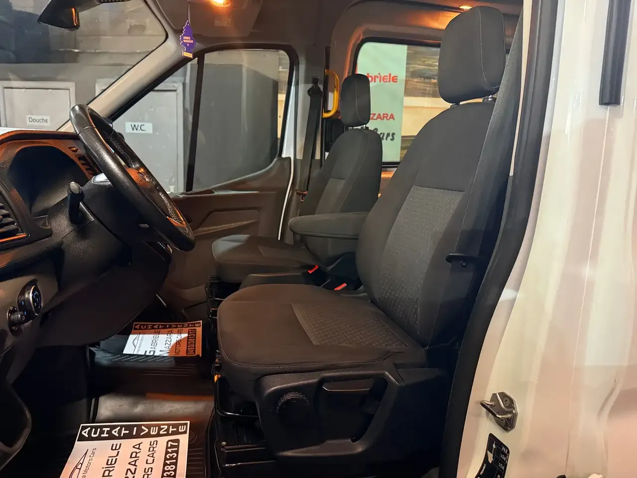 Ford Transit - 10