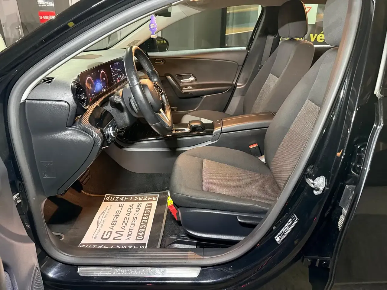 Mercedes-Benz A 180 - 15