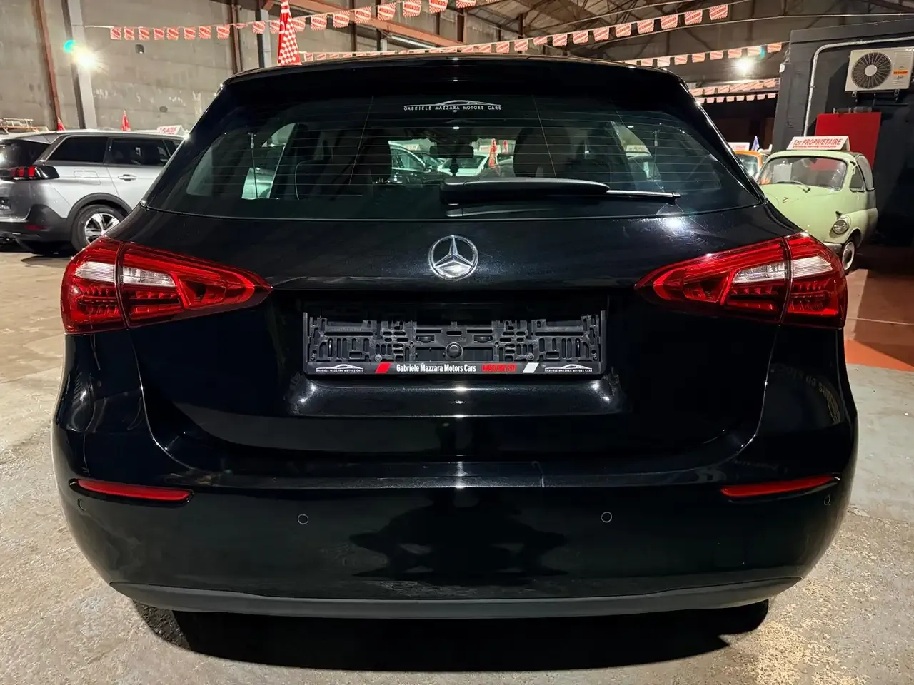 Mercedes-Benz A 180 - 6