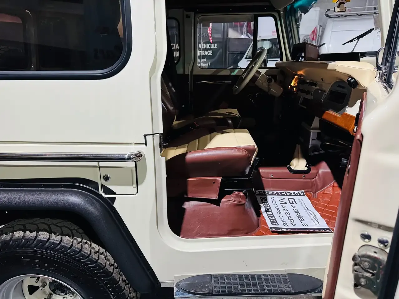 Toyota Land Cruiser - 11