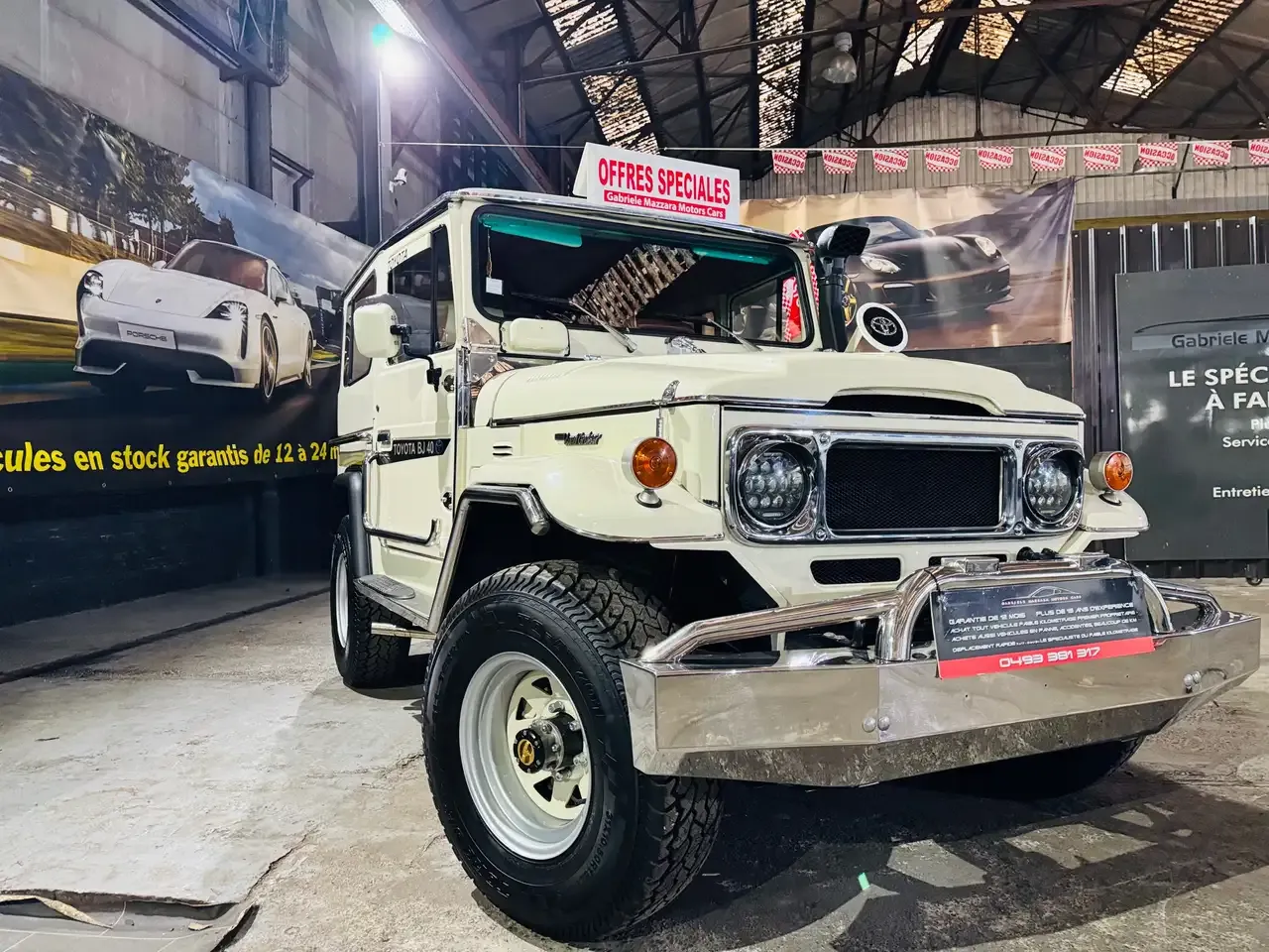 Toyota Land Cruiser - 2