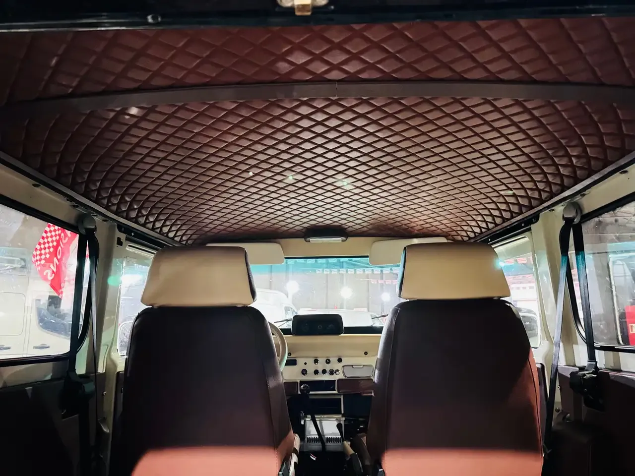Toyota Land Cruiser - 26