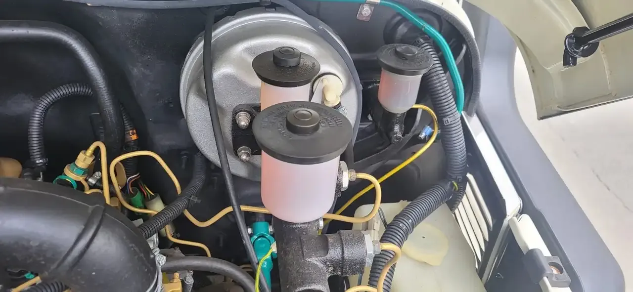 Toyota Land Cruiser - 31
