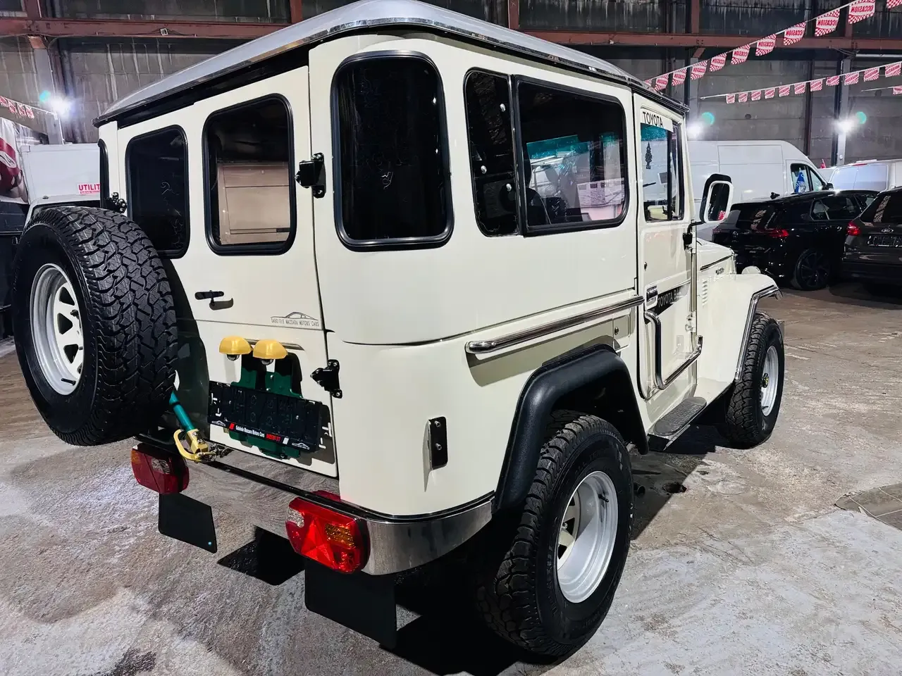 Toyota Land Cruiser - 6