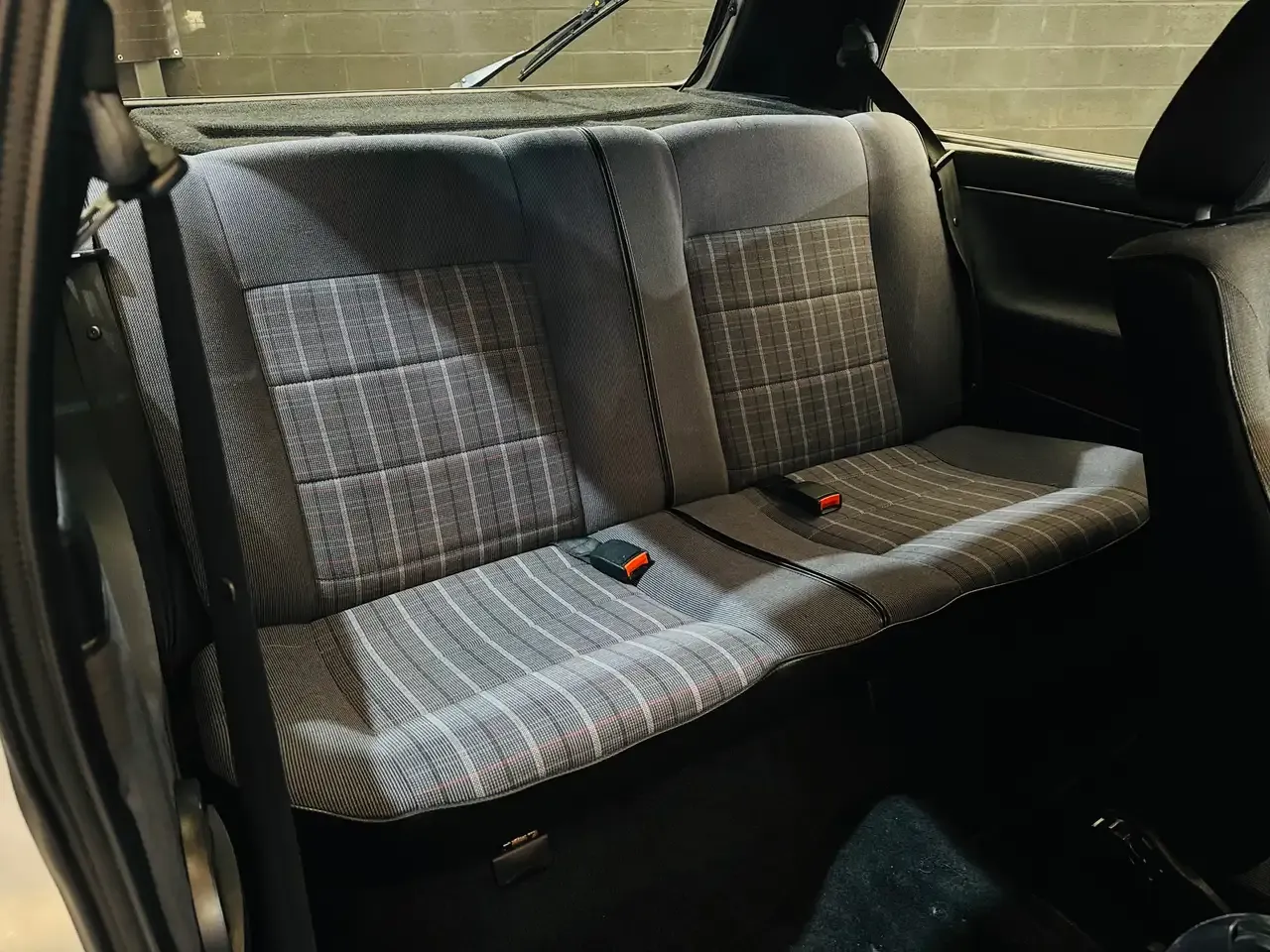 Volkswagen Golf - 16