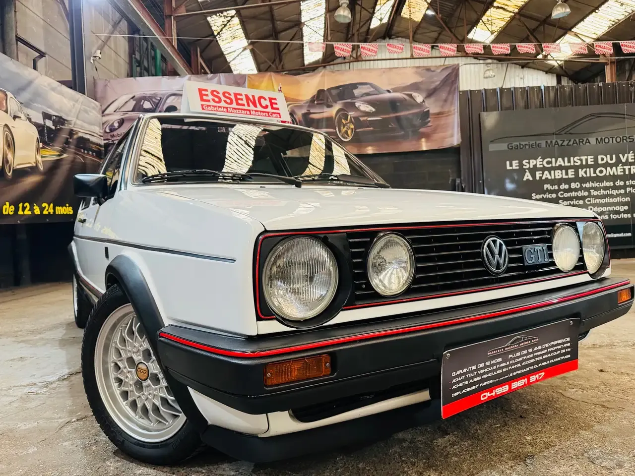 Volkswagen Golf - 2