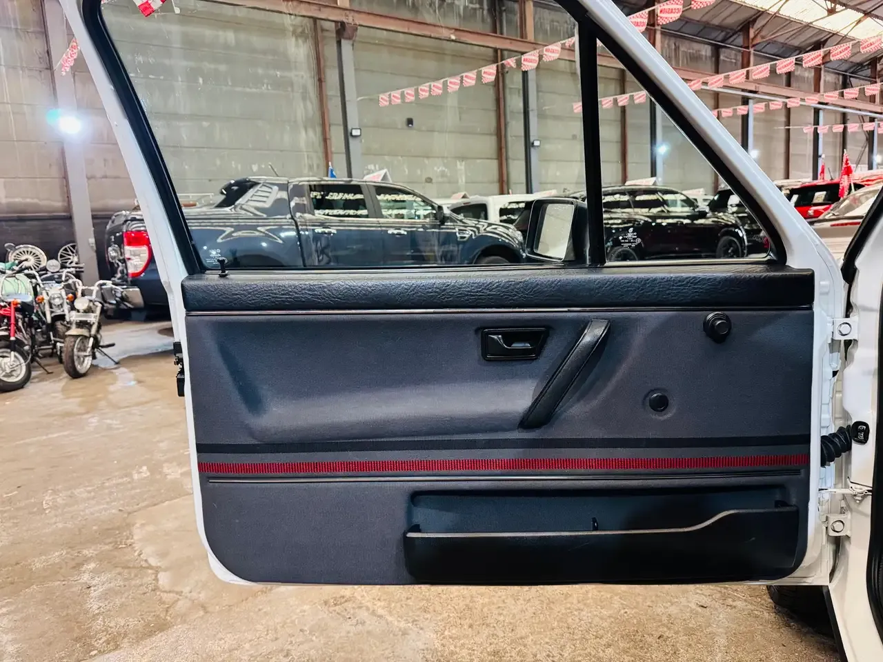 Volkswagen Golf - 24
