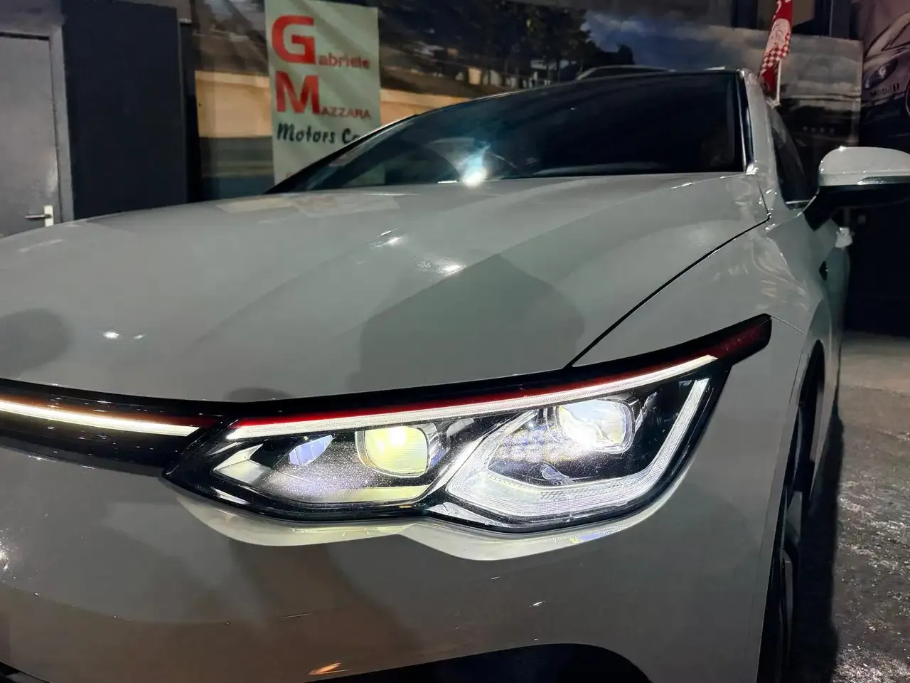 Volkswagen Golf - 15