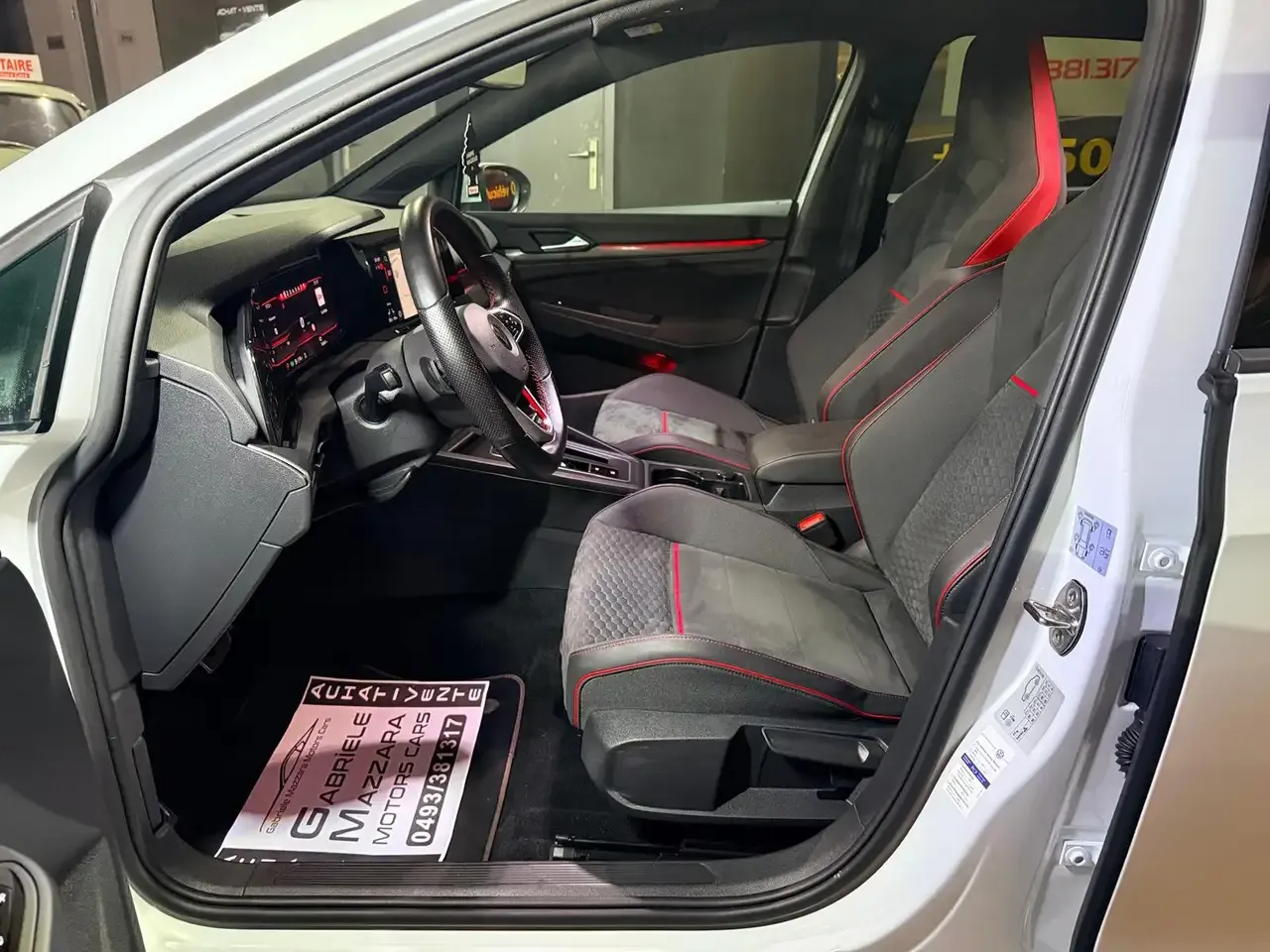 Volkswagen Golf - 17