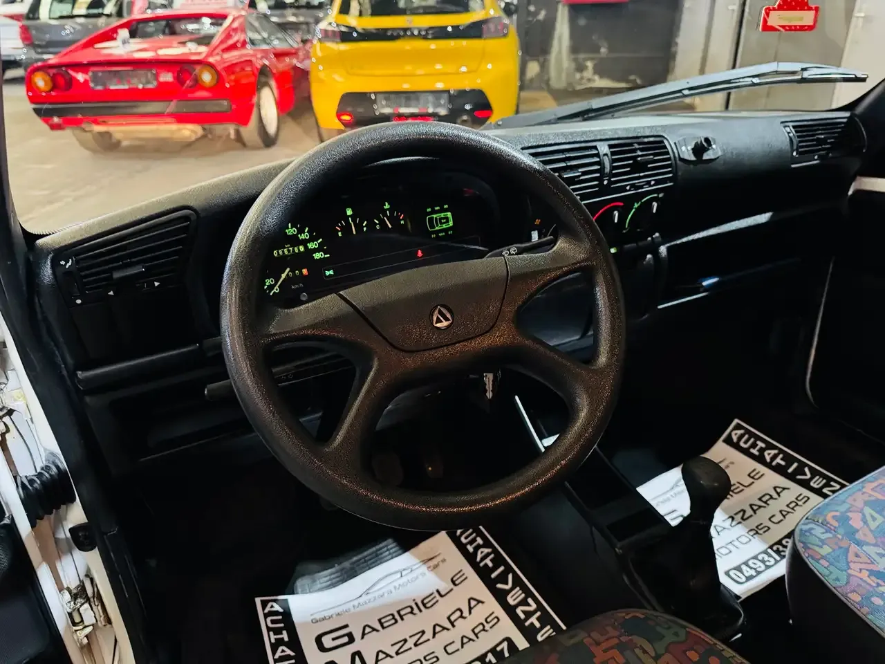 Lancia Y - 8
