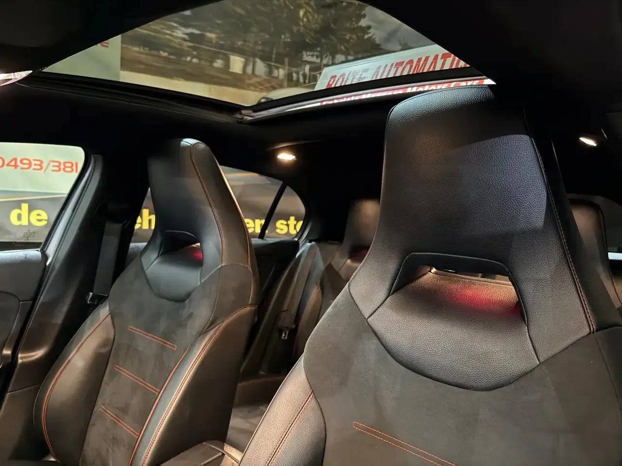 Mercedes-Benz A 220 - 30