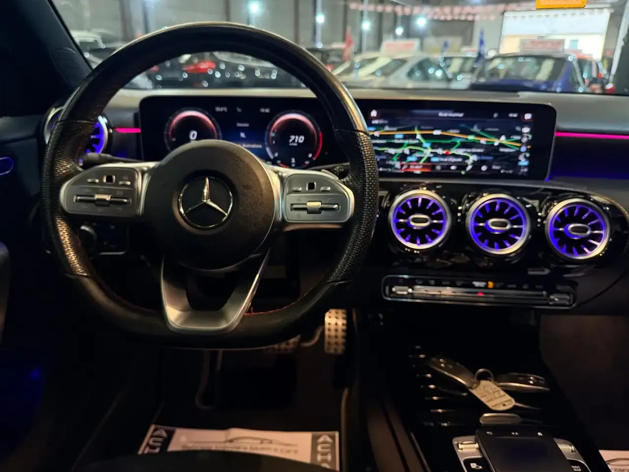 Mercedes-Benz A 220 - 31