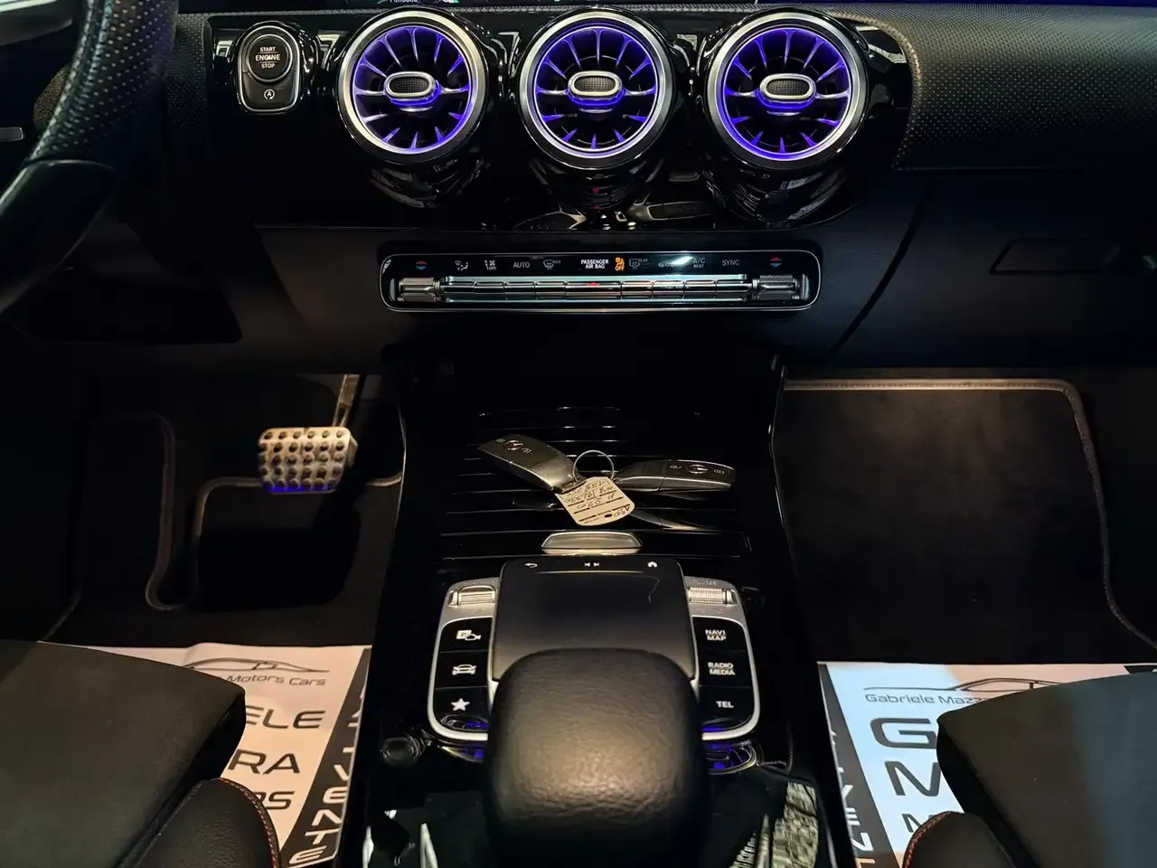 Mercedes-Benz A 220 - 33