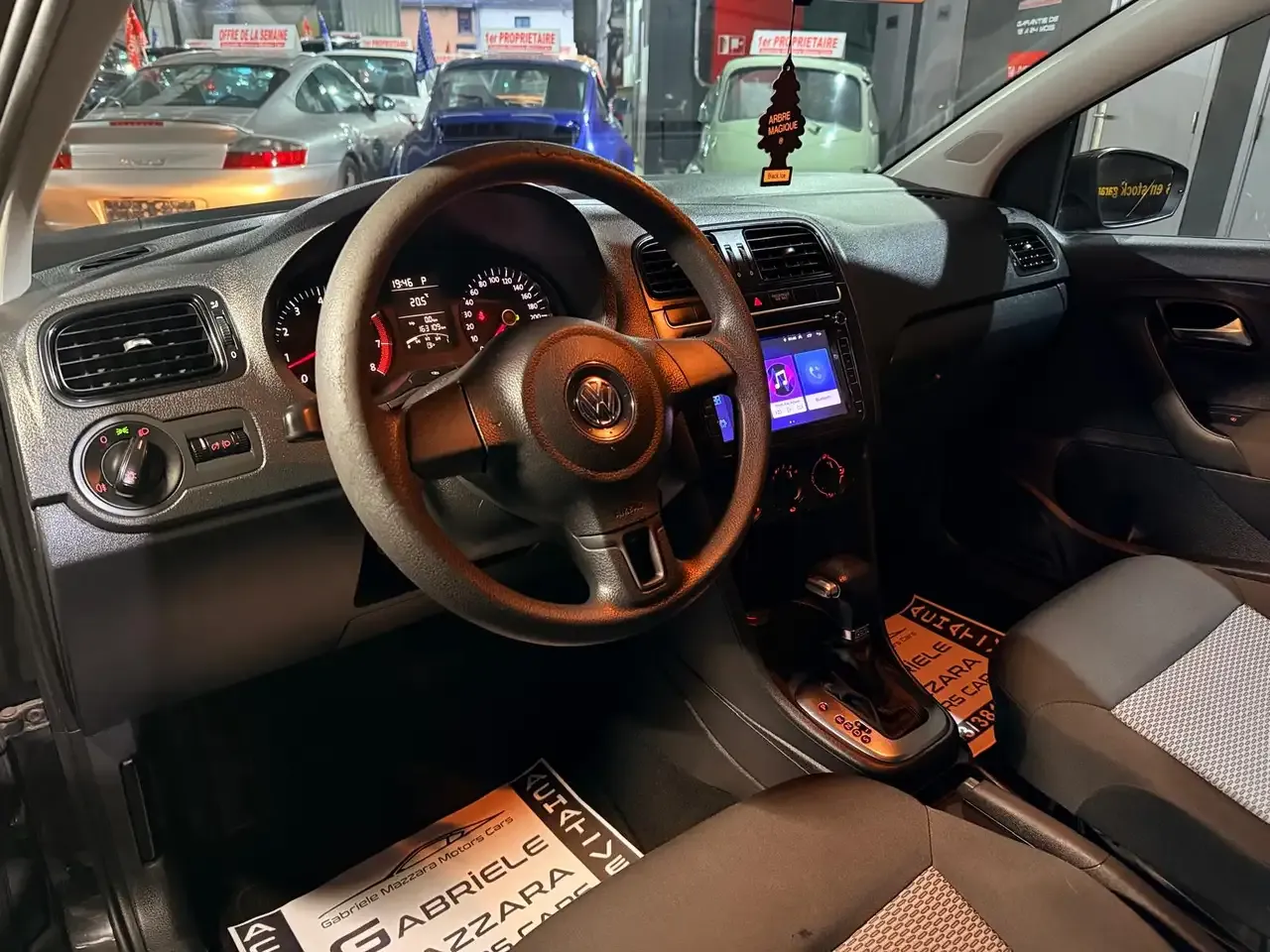 Volkswagen Polo - 14