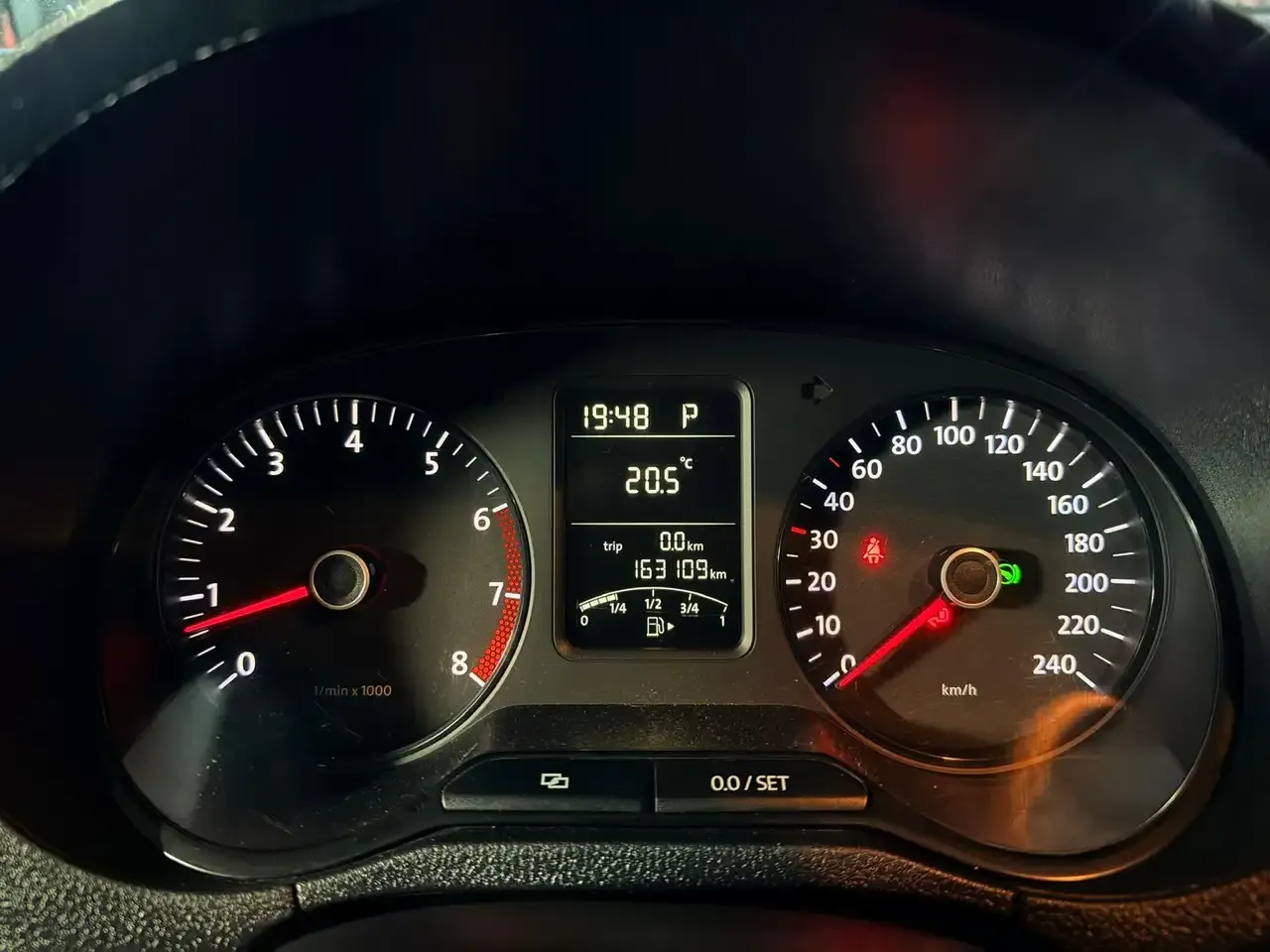 Volkswagen Polo - 21