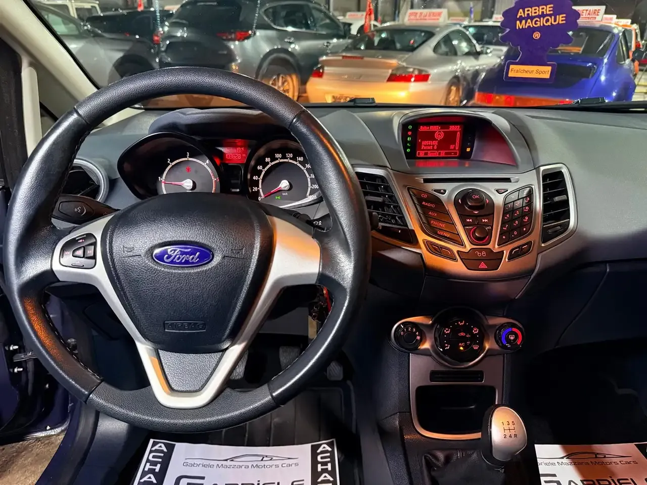 Ford Fiesta - 12