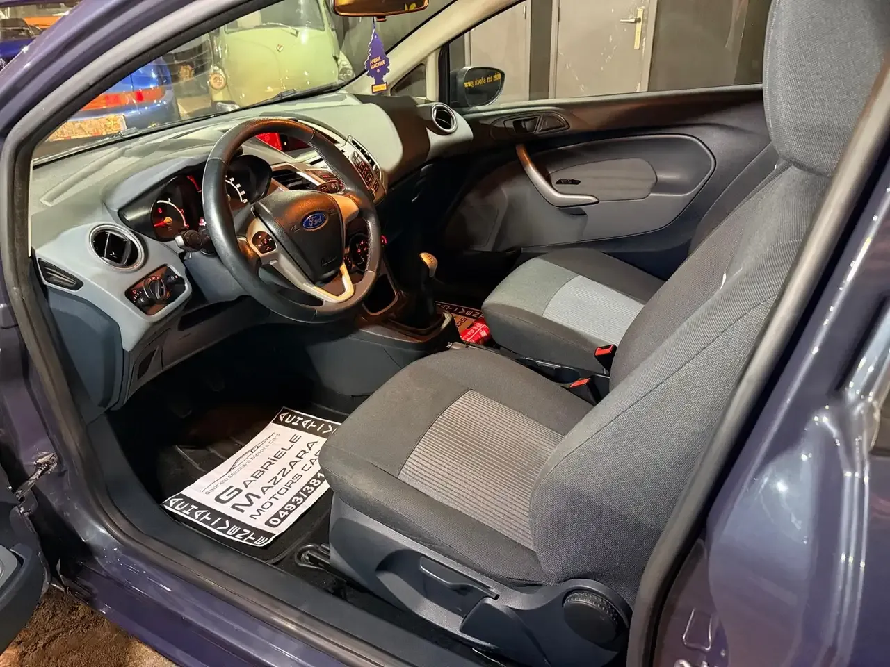 Ford Fiesta - 17