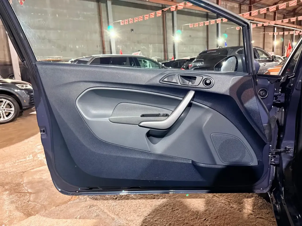 Ford Fiesta - 23