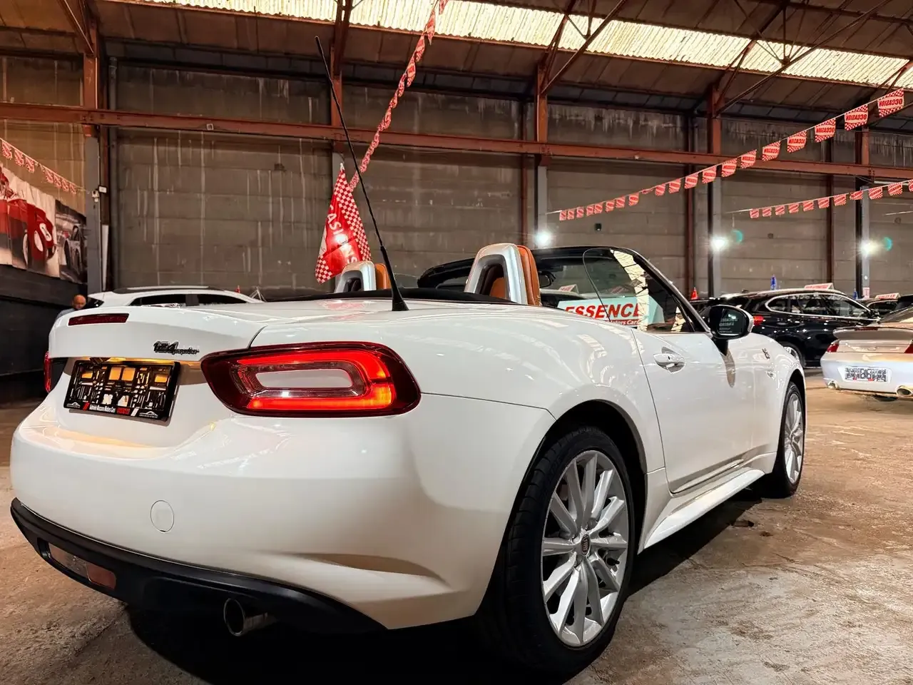 Fiat 124 Spider - 14