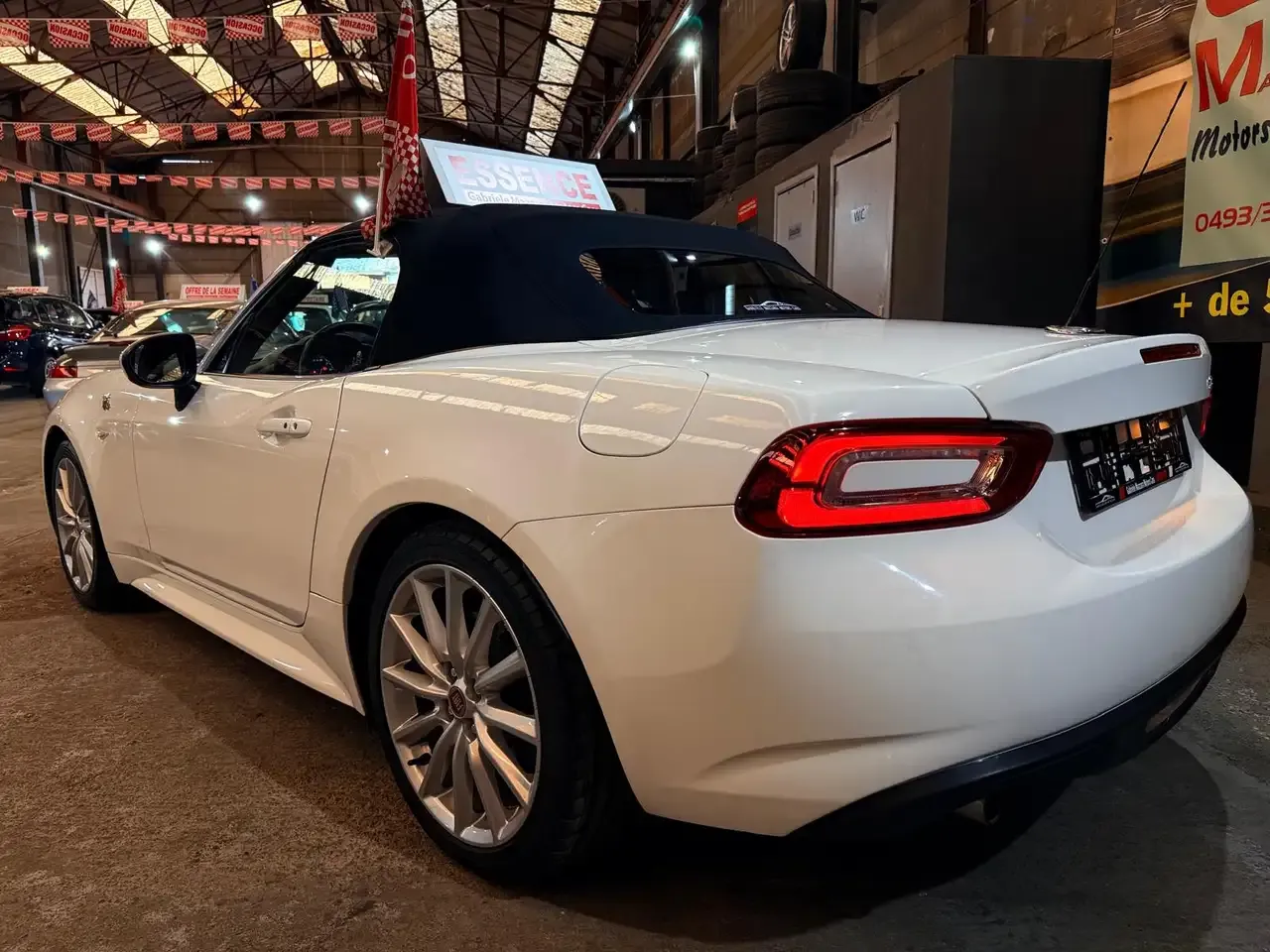 Fiat 124 Spider - 16